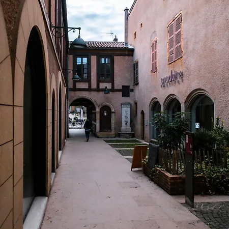 מלון Mercure Villefranche-sur-Saône
