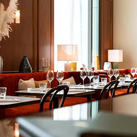 Mercure 4*