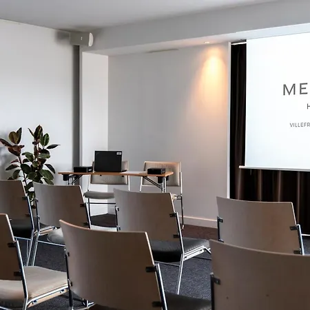 מלון Mercure Villefranche-sur-Saône
