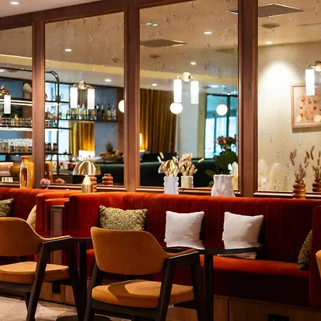 Mercure מלון 4*