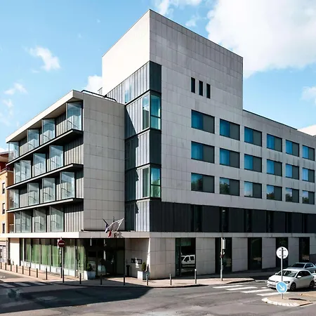 Mercure 4*