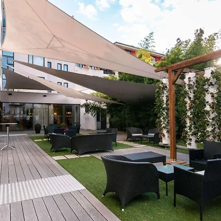 Mercure מלון